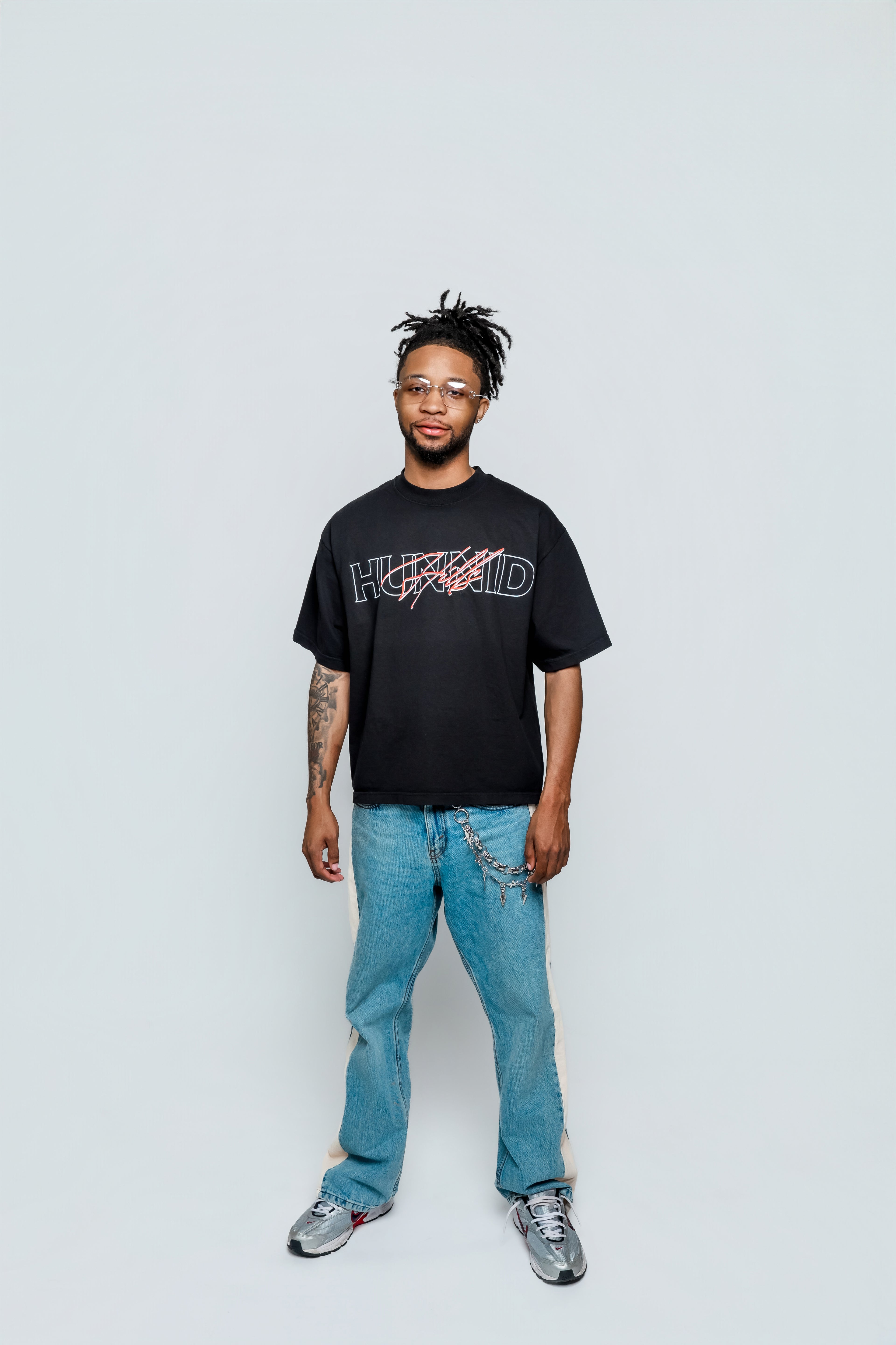 “STAPLE TEE”